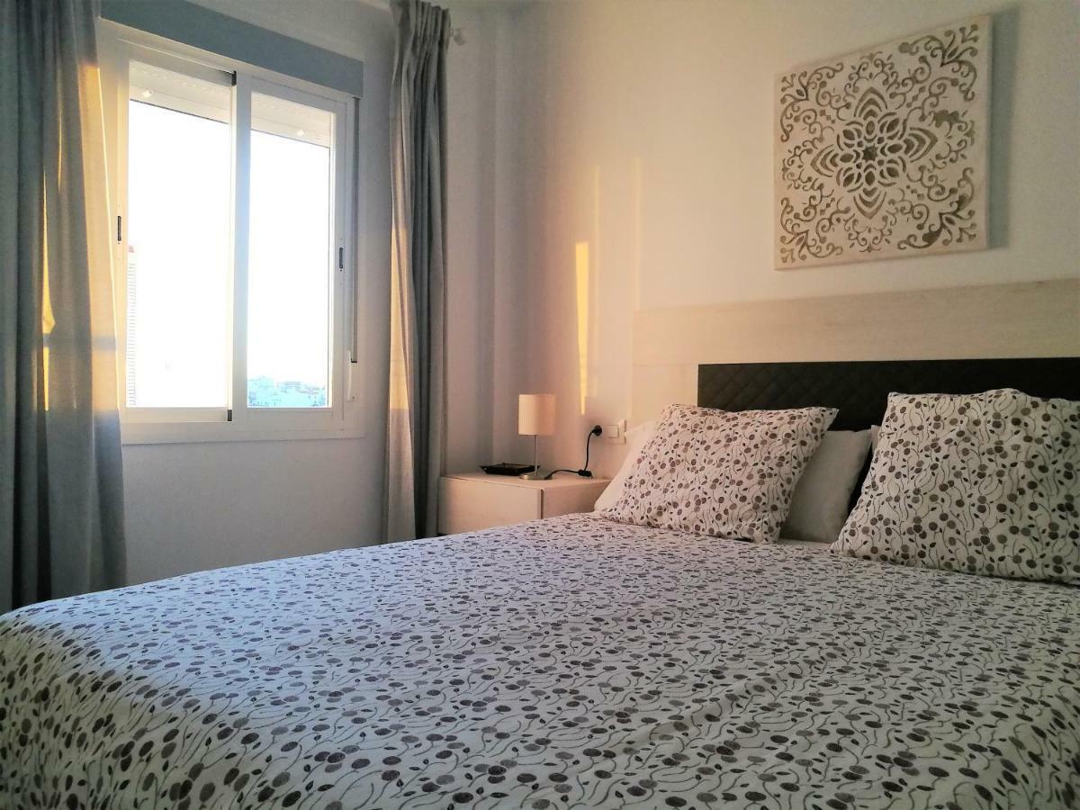 Piso Con Terraza Y Vistas Espectaculares Apartment การ์โมนา ภายนอก รูปภาพ