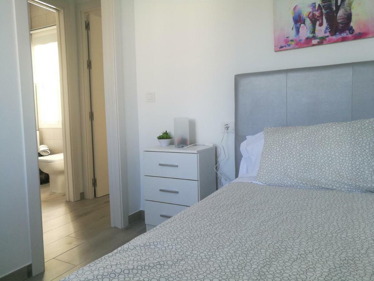 Piso Con Terraza Y Vistas Espectaculares Apartment การ์โมนา ภายนอก รูปภาพ