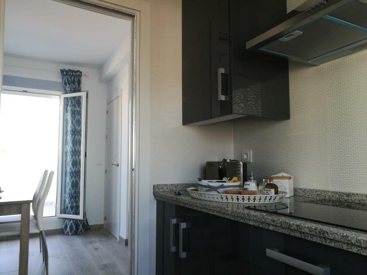 Piso Con Terraza Y Vistas Espectaculares Apartment การ์โมนา ภายนอก รูปภาพ